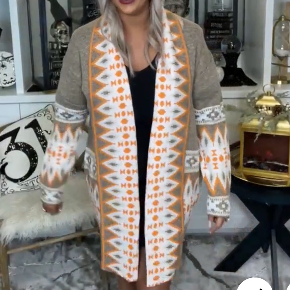 Shop impressions Aztec print cardigan. Medium - Picture 3 of 10